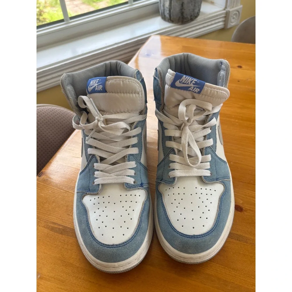 Jordan 1 Retro High OG Hyper Royal White Blue Mens 9.5